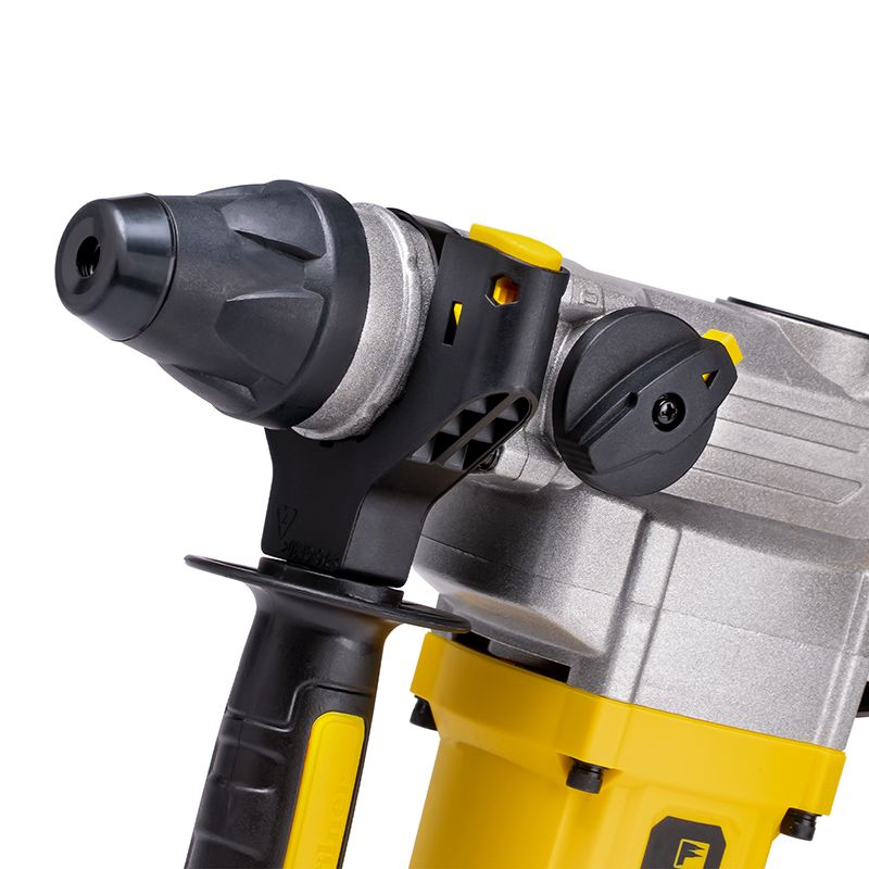Электрический перфоратор KOLNER KRH 870C 0,87 кВт