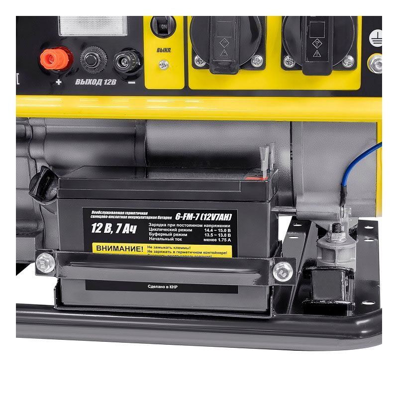 Бензиновый генератор KOLNER КGEG 3200E