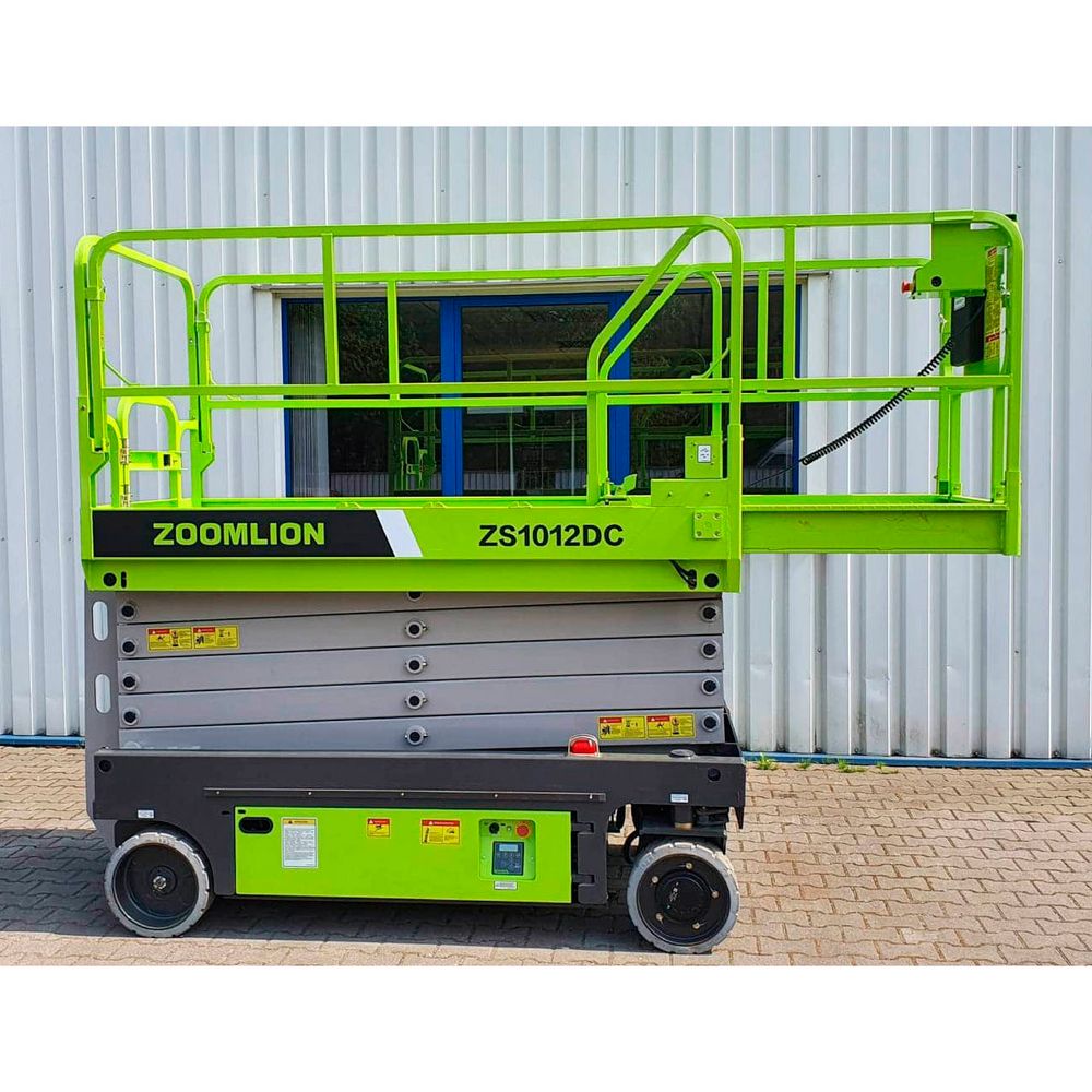 Ножничный подъемник Zoomlion ZS1012DC