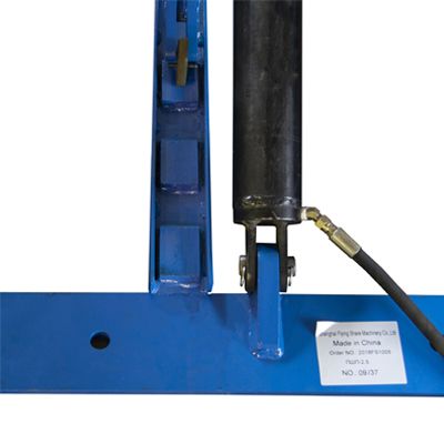 Подъемник ножничный СТАНКОИМПОРТ ПШП-2.5 (2,5 т) 