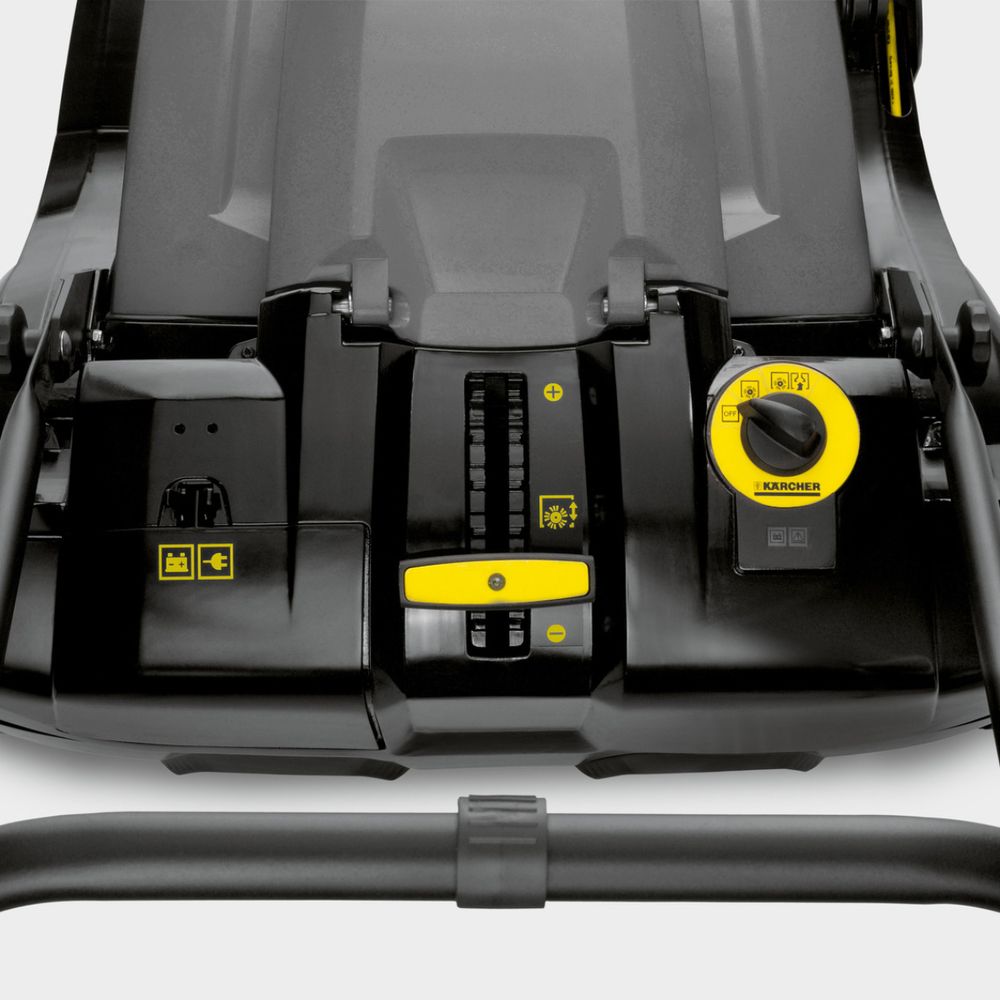 Подметальная машина Karcher KM 70/30 C Bp Pack Adv 1.517-213.0 30 л