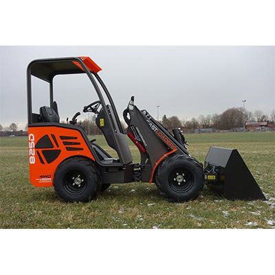 Погрузчик CAST LOADERS 825D 25 л.с.