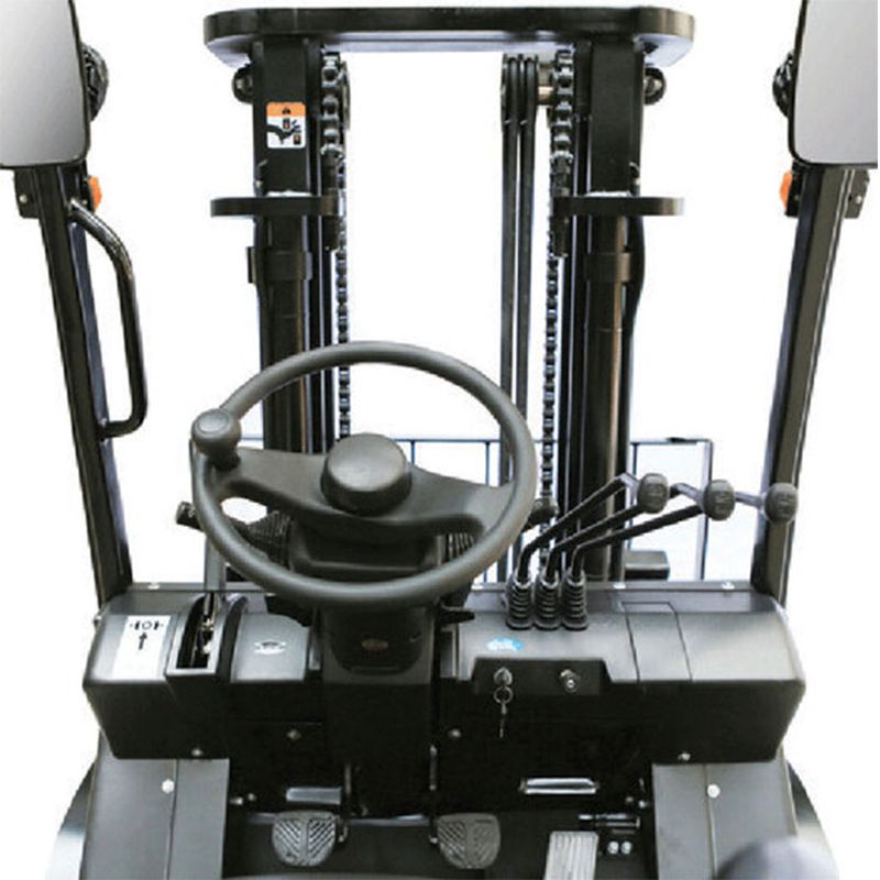 Автопогрузчик EP Equipment CPCD 15 18 T8 фото 3