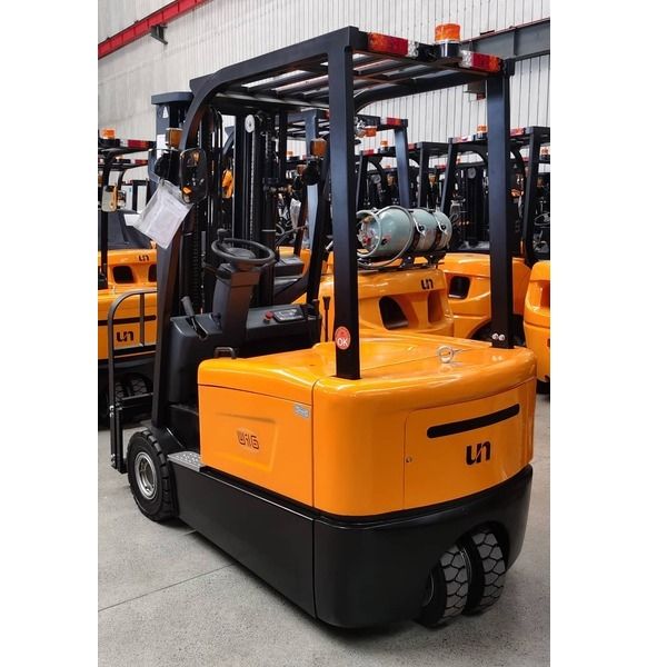 Вилочный погрузчик UN Forklift FBT16-AZ1