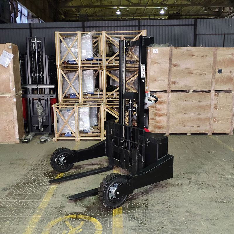 Самоходный штабелер OXLIFT AX 1516RT 1600 мм 1500 кг Общий вид