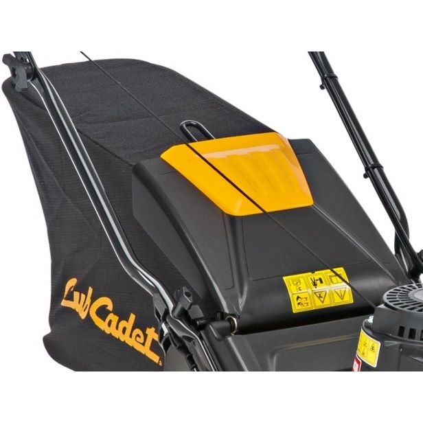Бензиновая газонокосилка Cub Cadet LM1 AR46 (травосборник)