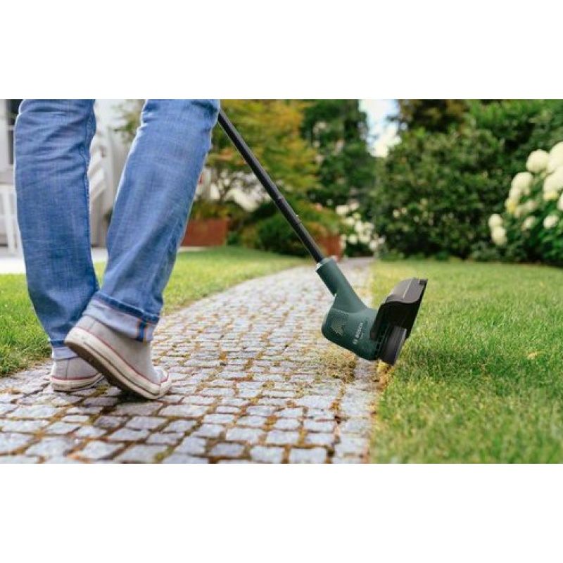 Триммер аккумуляторный для травы Bosch EasyGrassCut 18-260