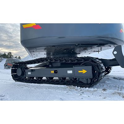 Дизельный экскаватор Yuchai YC80-9E 3,9 км/ч