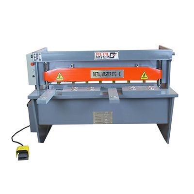 Гильотина электромеханическая Metal Master ETG 1330E