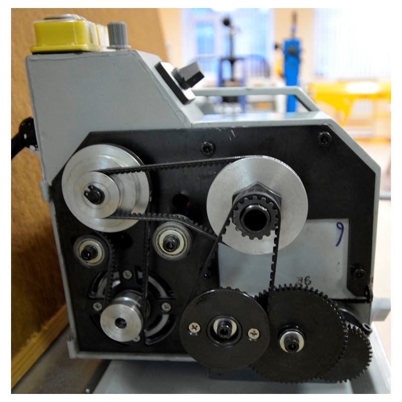 Токарный станок Metal Master MML 1425V (рабочие механизмы)