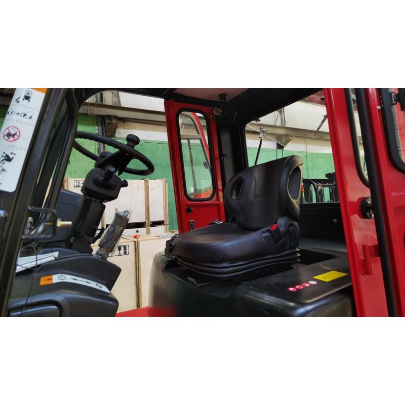 Дизельный погрузчик EP CPCD70T8 3000 мм Япония - фото 3