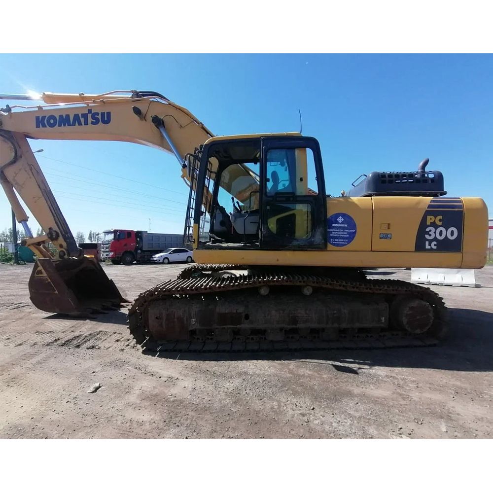 Экскаваторы Komatsu б/у