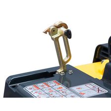 Виброплита Bomag BPH 80/65 S D E-start реверсивная