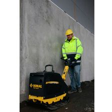 Виброплита Bomag BPR 35/42 D H-start реверсивная