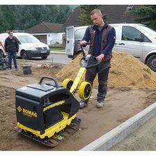Виброплита Bomag реверсивная BPR 40/60 D E-start