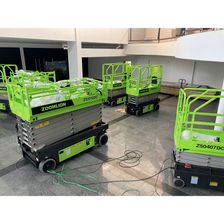 Ножничный подъемник Zoomlion ZS1212DC