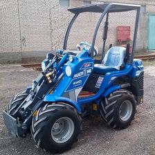 Минипогрузчик MULTIONE 5.3 (грузоподъемность 900 кг)