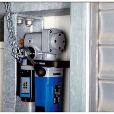 Сверлильный станок BDS MAB 150 в работе