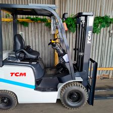 Дизельный вилочный погрузчик TCM FHD15T3Z