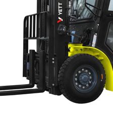 Дизельный погрузчик с кабиной YETT CPCD70-M300-3W-K - фото 5