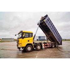 Дизельный самосвал Shacman SX331863366 (550) 8×4