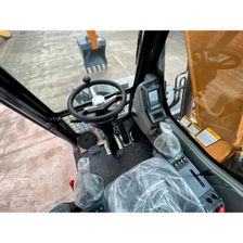 Экскаватор Yuchai YC210W Кабина