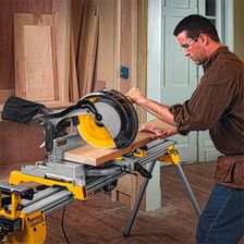 Пила торцовочная DeWalt DWS715 Применение