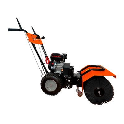 Бензиновая самоходная подметальная машина YARD FOX 600SL